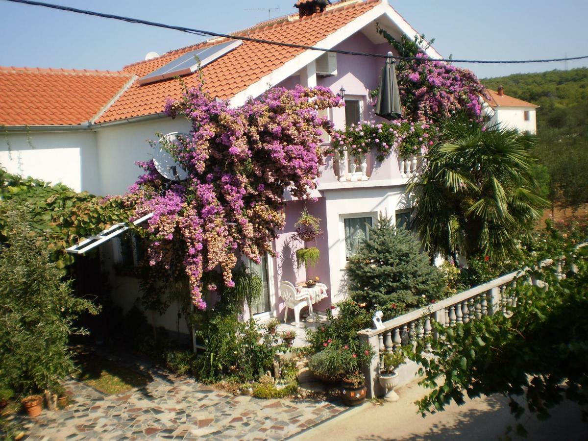 Apartments Nada Bibinje Luaran gambar