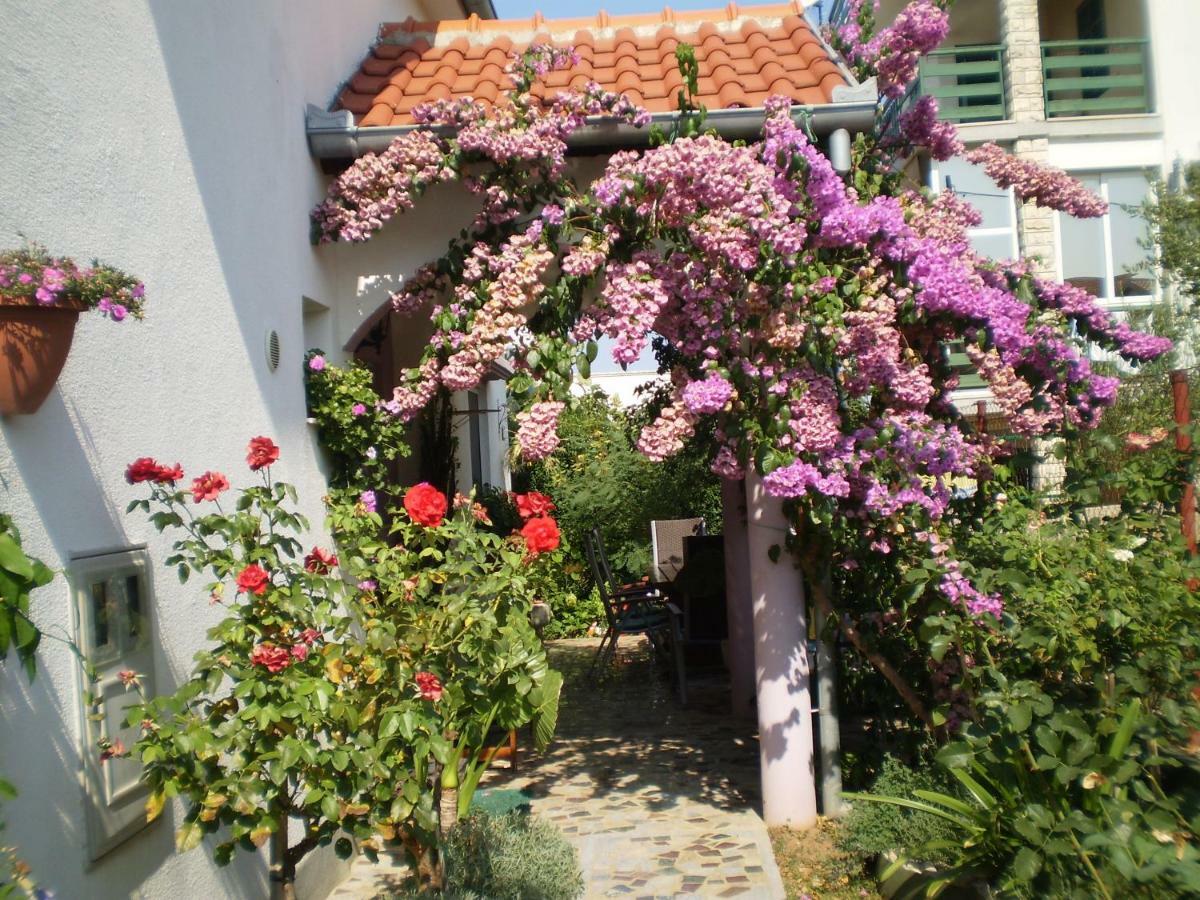 Apartments Nada Bibinje Luaran gambar