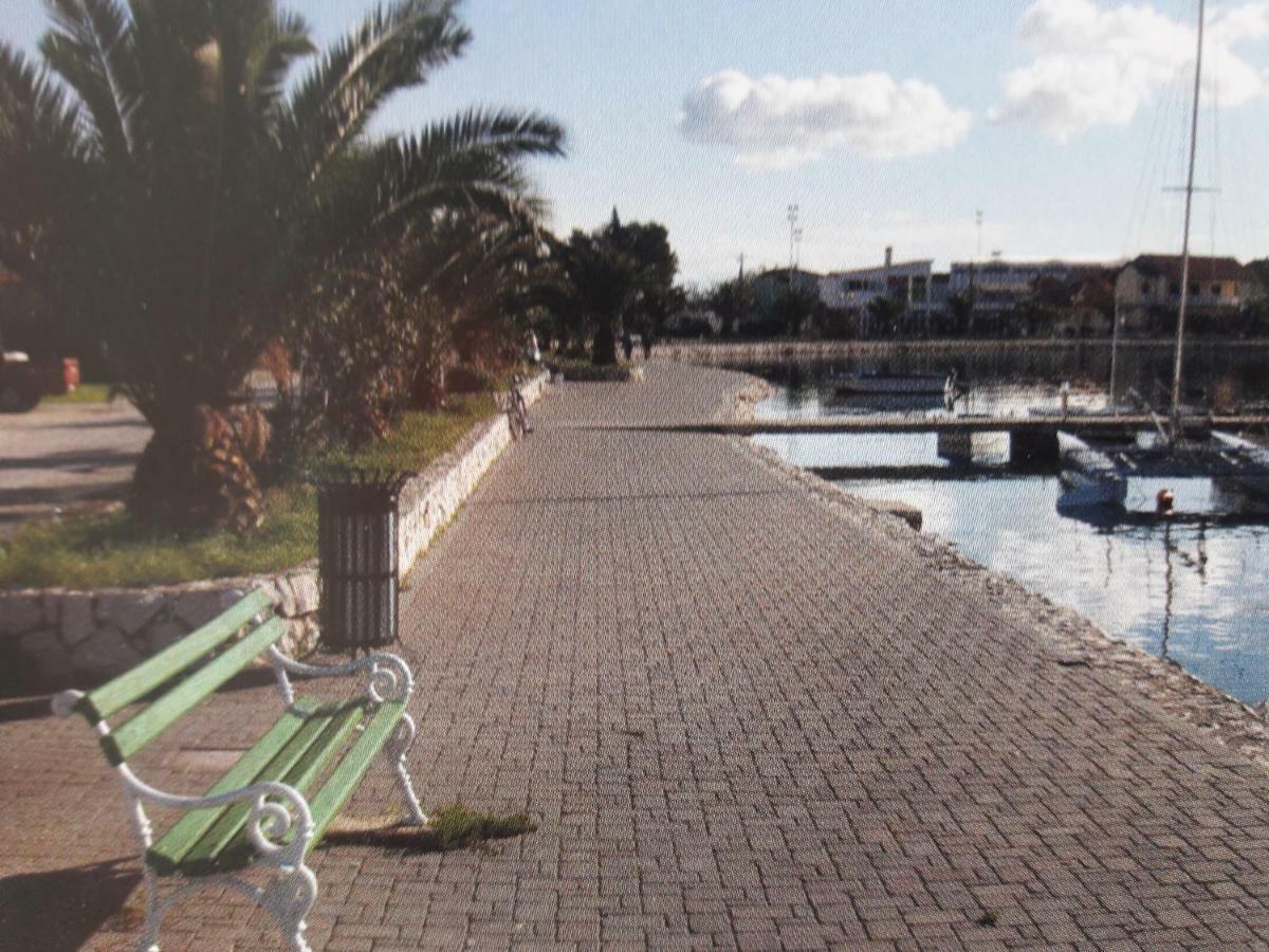 Apartments Nada Bibinje Luaran gambar